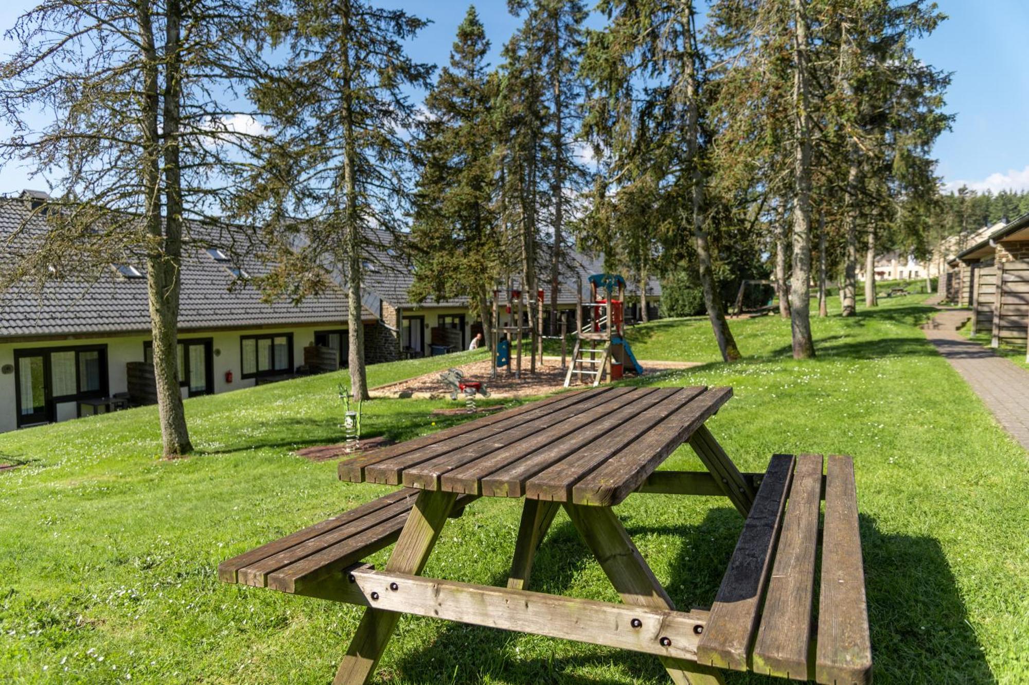 La Sapiniere Villa Hosingen ภายนอก รูปภาพ