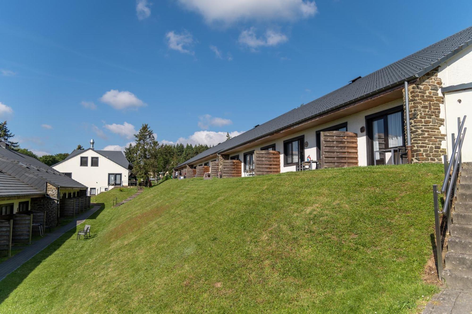 La Sapiniere Villa Hosingen ภายนอก รูปภาพ